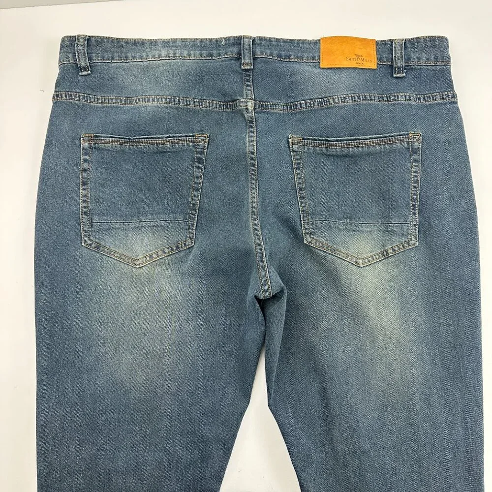 Smith & Mills Straight Leg Men's size 42x32‎ Medium Wash Blue Denim Jeans